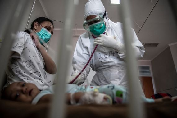 Para Dokter Muda Indonesia Jadi Garda Terdepan Penanggulangan COVID - JPNN.COM
