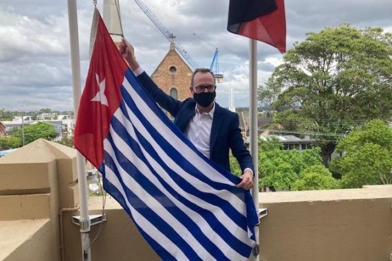 Peringatan 60 Tahun Pengibaran Bendera Bintang Kejora Dilakukan Secara Serentak di Berbagai Kota di Australia - JPNN.COM