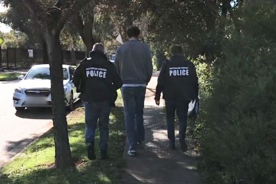 Lebih dari 100 Pria Australia Ditangkap karena Menyimpan dan Berbagi Bahan Pornografi Anak - JPNN.COM