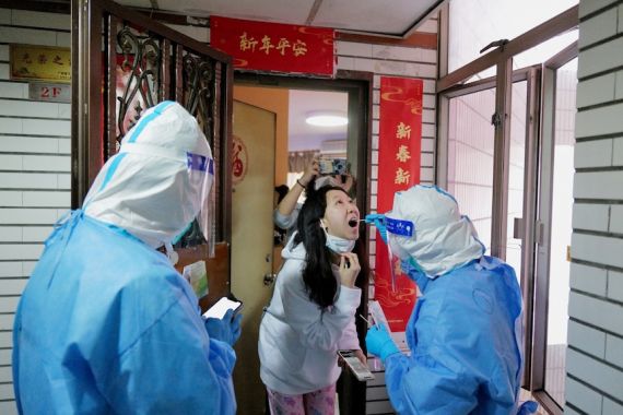 Tiongkok Mencatat Kenaikan Kasus Omicron Dua Kali Lipat dalam 24 Jam Terakhir - JPNN.COM