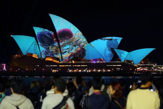 Festival Instalasi Cahaya Vivid Sydney Diselenggarakan Lagi Setelah Pandemi COVID-19 - JPNN.COM