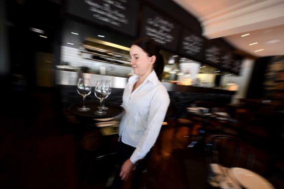Pelecehan Tanpa Henti, Ini Sejumlah Masalah dalam Sektor Restoran dan Perhotelan di Australia - JPNN.COM