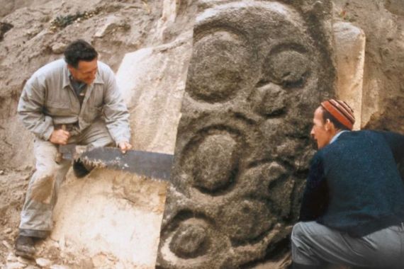 Ukiran Batu Aborigin Berusia 14 Ribu Tahun Dikembalikan dari Museum ke Tempat Asalnya - JPNN.COM