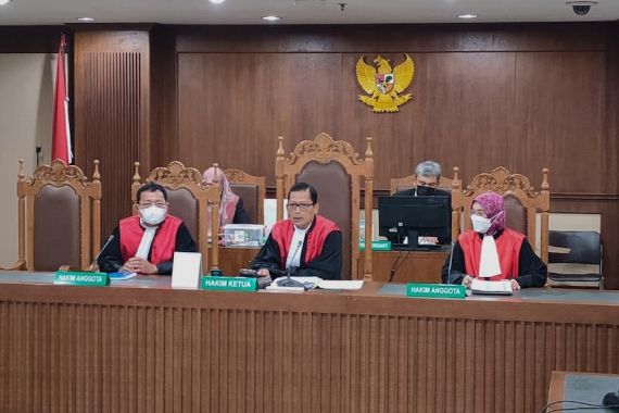 Keluarga Korban Pencemaran Obat Sirop Mengutarakan Kekecewaan Usai Sidang Ditunda di Jakarta - JPNN.COM