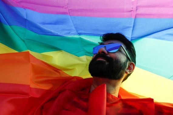 Dunia Hari Ini: Warga Kanada LGBTIQ Diminta Berhati-hati Pergi ke Amerika Serikat - JPNN.COM
