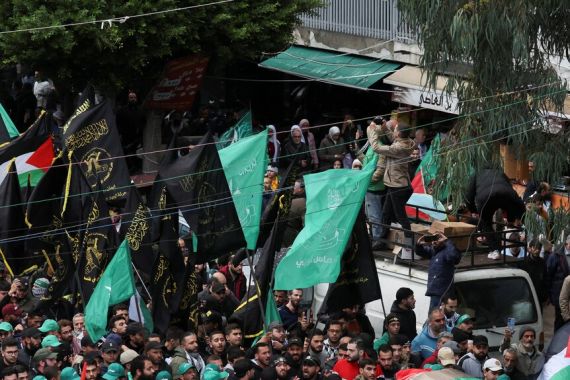 Dunia Hari Ini: Ribuan Warga Menghadiri Pemakaman Wakil Pemimpin Hamas - JPNN.COM