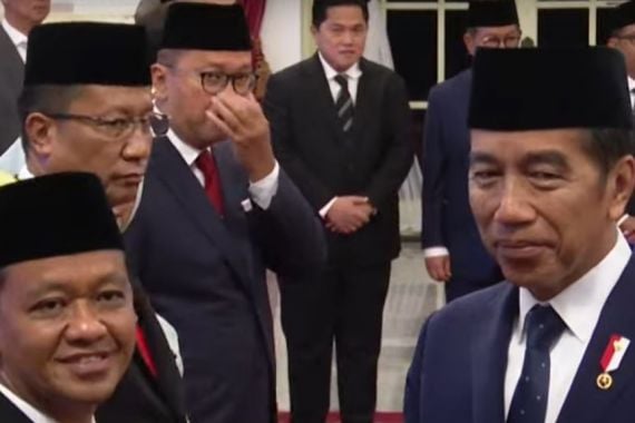 Dunia Hari Ini: Presiden Jokowi Rombak Kabinet, Prabowo Akan Kunjungi Australia - JPNN.COM