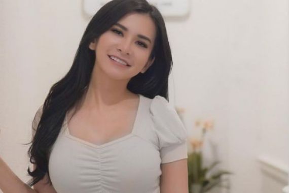 Maria Vania Mengaku Kuat Begituan 3 Kali dalam Seminggu, Begini Reaksi Dokter Boyke - JPNN.COM