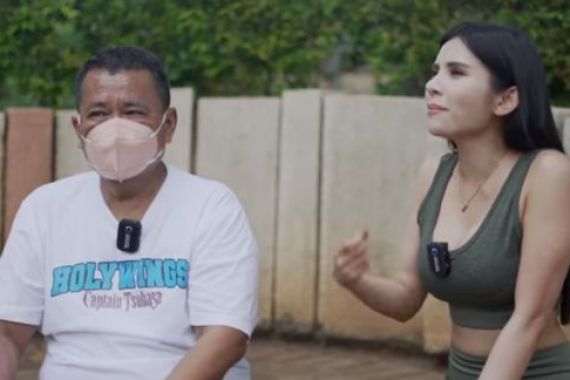 Maria Vania: Bang Hotman Enak, Aku Keringatan.. - JPNN.COM