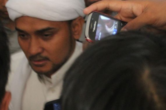 Habib Rizieq Dipolisikan, Pentolan FPI: Itu Fitnah! - JPNN.COM