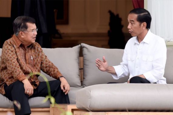 Isu Reshuffle Kabinet Lagi, Begini Reaksi Jokowi - JPNN.COM