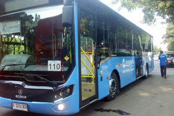 Imlek, Seperti Apa Pelayanan Bus Transjakarta? - JPNN.COM