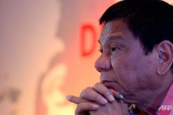 Duterte Batalkan Perjanjian Militer Dua Dekade dengan Amerika - JPNN.COM