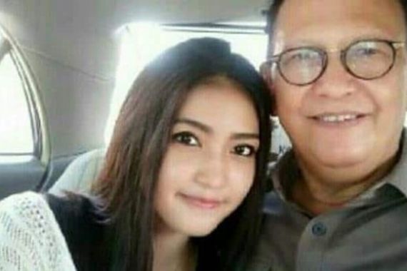 Ternyata Krisna yang Kenalkan Roy Marten dengan Dini - JPNN.COM