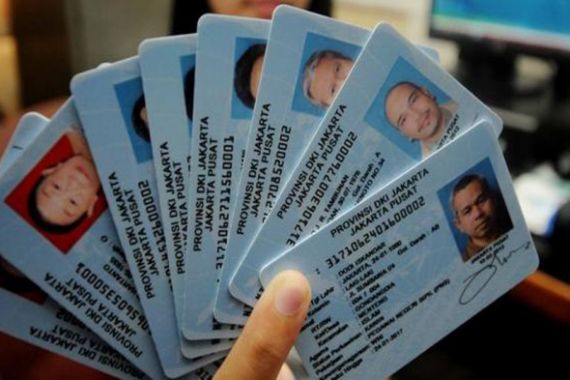 KPU DKI Gunakan Aplikasi HP untuk Deteksi e-KTP Palsu - JPNN.COM