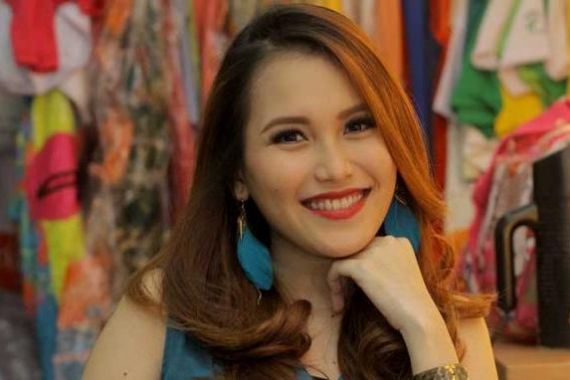 Ayu Ting Ting Ratu Instagram, Nagita Slavina Kalah Jauh - JPNN.COM