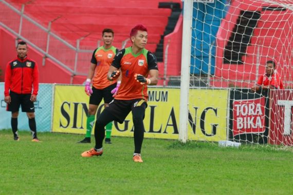 Cedera, Gerri Mandagi tak Perkuat Mitra Kukar Kontra Persija - JPNN.COM