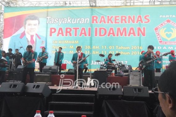 Tratakdungceesss... Rhoma Tegaskan Sikap Partai Idaman - JPNN.COM