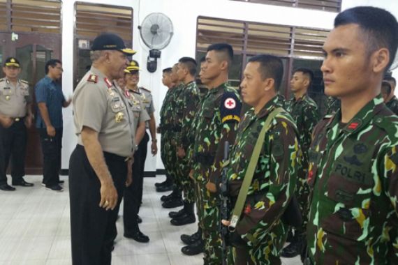 120 Personel Brimob Jabar BKO ke Papua - JPNN.COM