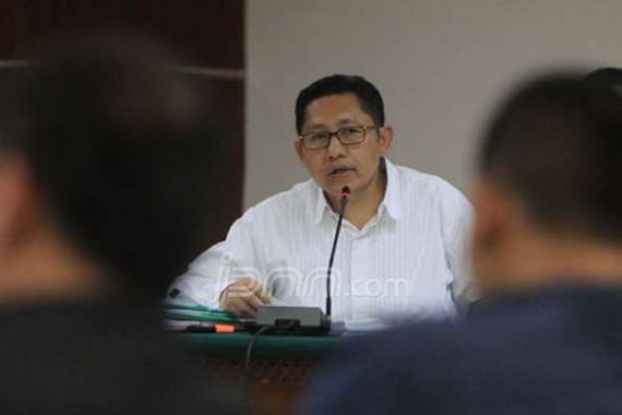 Sakit, Anas Urung Bersaksi di Persidangan Andi Narogong - JPNN.COM