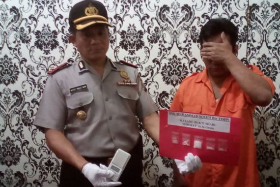 Adik Ditangkap, Kakak Lanjutkan Bisnis Narkobanya - JPNN.COM