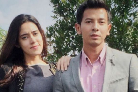 Sonny Septian: Dia Hobinya Menyayangi Pacar - JPNN.COM