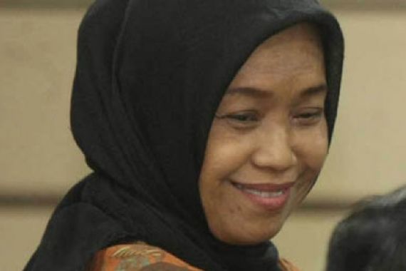 Emilia Cerita Dimarahi Dahlan, Habis-habisan - JPNN.COM