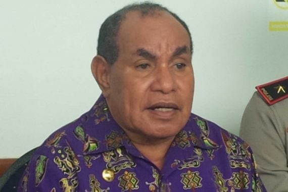 Kado dari Bram Atururi: Pemekaran Papua Barat Daya - JPNN.COM