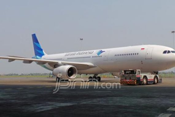 Dituding Sebut Bom, Penumpang Garuda Batal ke Manado - JPNN.COM