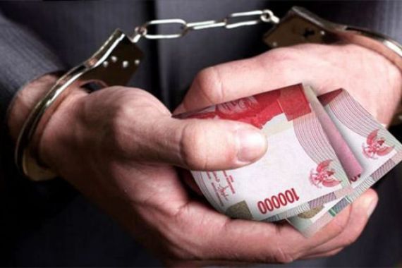 Kejari Serahkan Barang Bukti Kasus Korupsi Senilai Rp 443 Juta - JPNN.COM