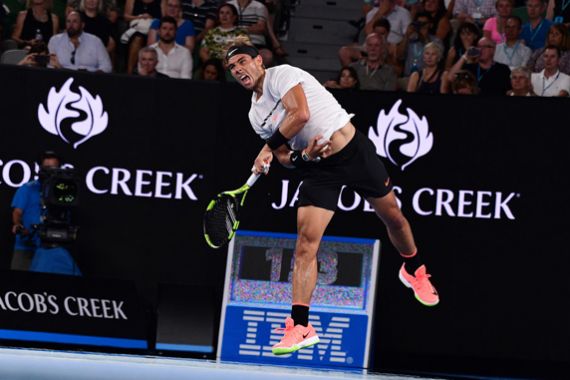 Rafael Nadal Antusias Ikut Pemanasan Australian Open - JPNN.COM