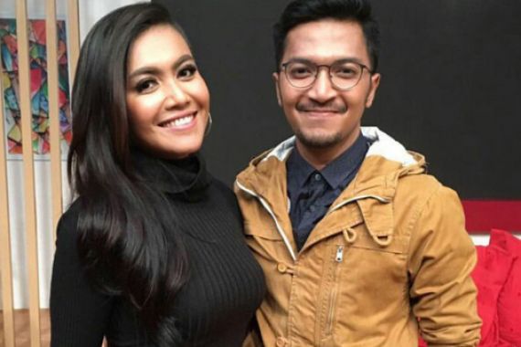 Denada: Berarti Kamu Sudah gak Mencintai Aku Lagi - JPNN.COM