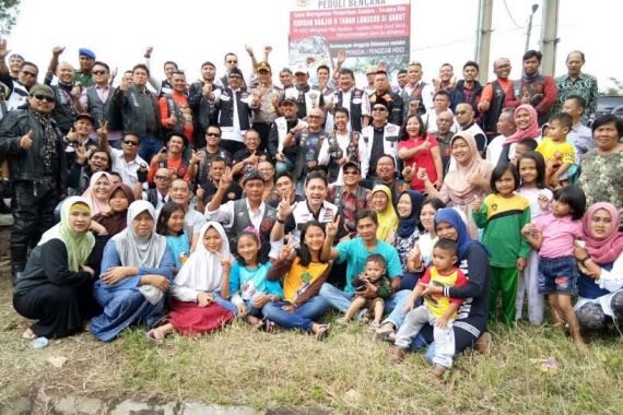 HDCI Bantu Bangun Masjid untuk Korban Banjir Garut - JPNN.COM