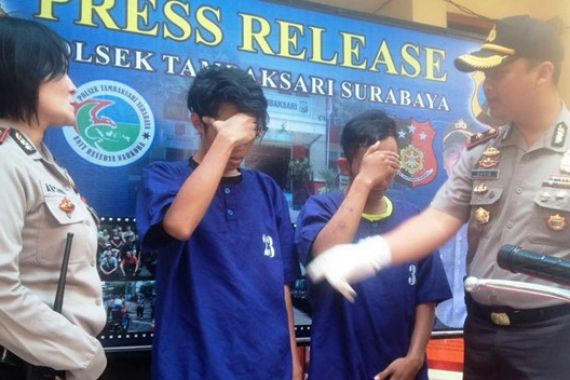 Maling Menyamar, Santai Minum Kopi, Ikut Kejar Temannya - JPNN.COM