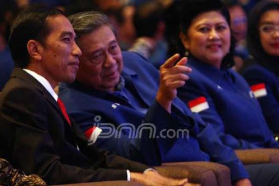 Bandingkan Elektabilitas Jokowi dan SBY Jelang Pilpres - JPNN.COM