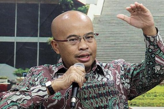 Desmond Bicara soal Isu Kepindahan Taufik dari Gerindra, Kalimatnya Jleb! - JPNN.COM