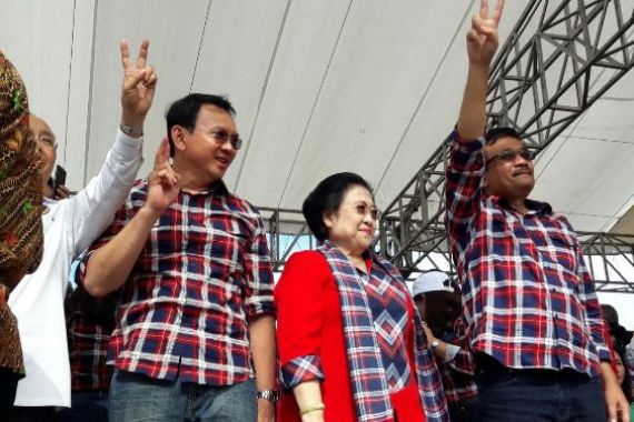 Bu Mega, Ahok dan Djarot Bakal Melayat KH Hasyim Muzadi - JPNN.COM