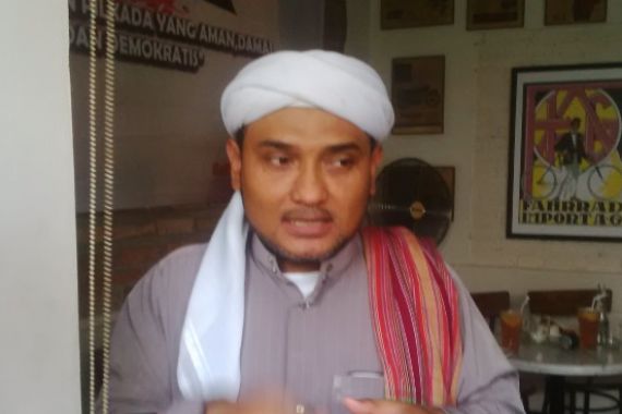 Bocoran dari Novel Bamukmin: Internal Kubu Prabowo Sedang Gaduh - JPNN.COM