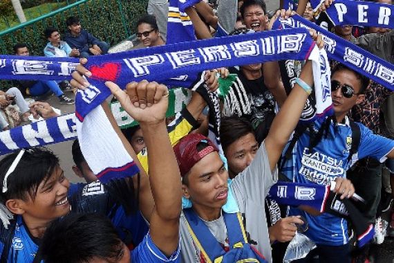 Sementara, Persib vs PSM Sama Kuat - JPNN.COM