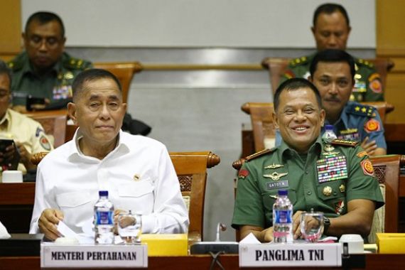 Menhan-Panglima TNI Diminta Tingkatkan Koordinasi - JPNN.COM
