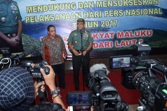 Panglima TNI: Insan Pers Bangkitkan Semangat Persatuan - JPNN.COM
