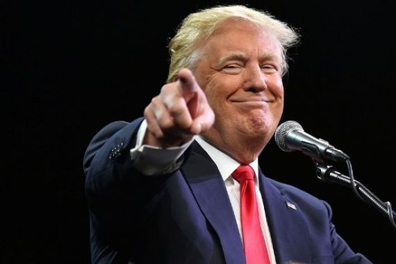 Trump Bikin Kelompok Rasis Tersenyum - JPNN.COM