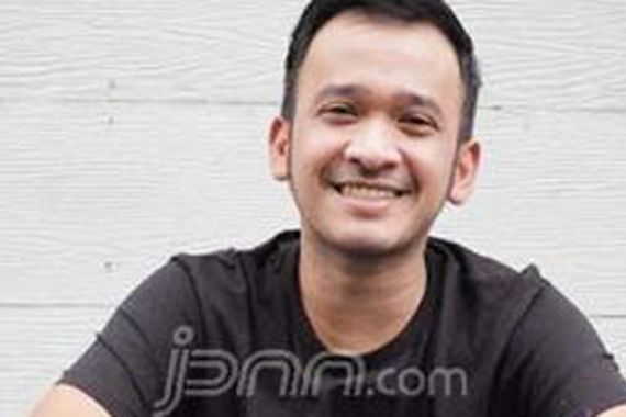 Penggemar Ayu Ting Ting Ancam Batal Beli Tiket Konser, Ruben Onsu Beri Tanggapan - JPNN.COM