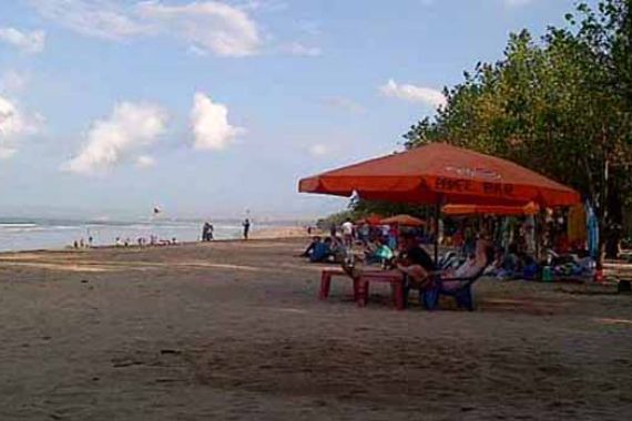 Fasilitas Bakal Lengkap, Pantai Manggar Dijamin Makin Cantik - JPNN.COM
