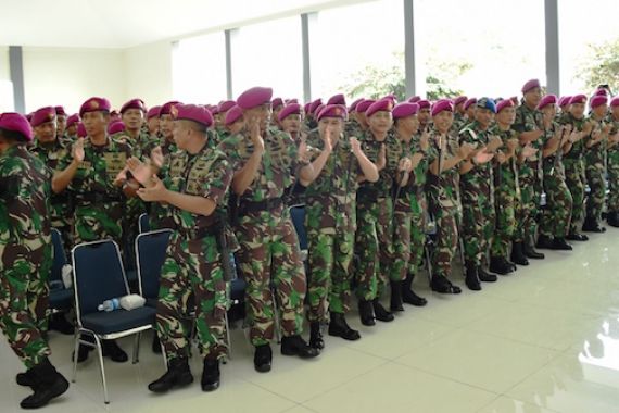 Prajurit TNI Diminta Jangan Terpengaruh Politik Praktis - JPNN.COM