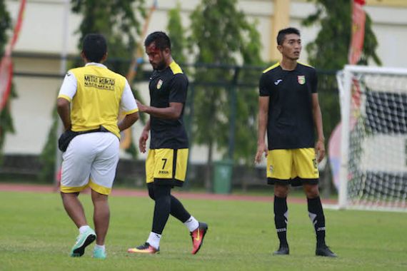 Zulham Zamrun Tak Tampil Kontra Persija, Ini Penyebabnya - JPNN.COM