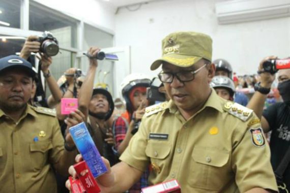 Kasatpol PP Makassar Ditangkap, Wali Kota Danny Pomanto Terpaksa Ambil Keputusan - JPNN.COM
