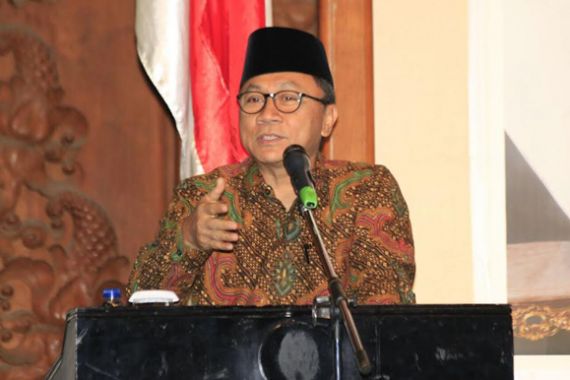 Ketua MPR Melihat Ada Hal Membahayakan - JPNN.COM