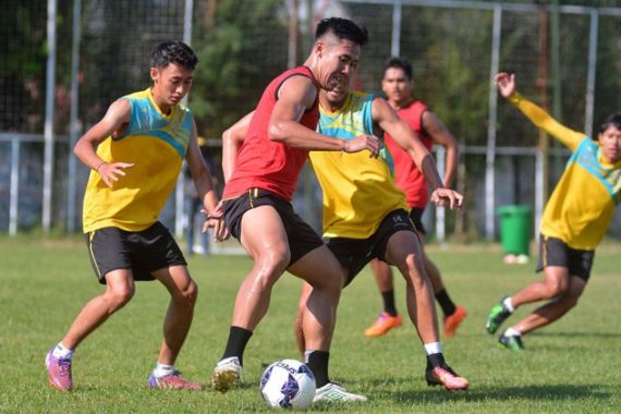 Penghuni Bangku Cadangan Ini Malah Ikut Seleksi Timnas - JPNN.COM