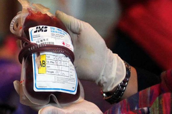 Persediaan Darah di PMI Menipis - JPNN.COM